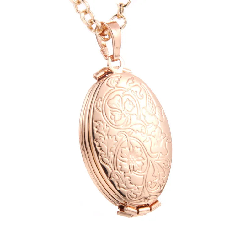 Heart Carved Flower stripe Locket Pendant Necklace