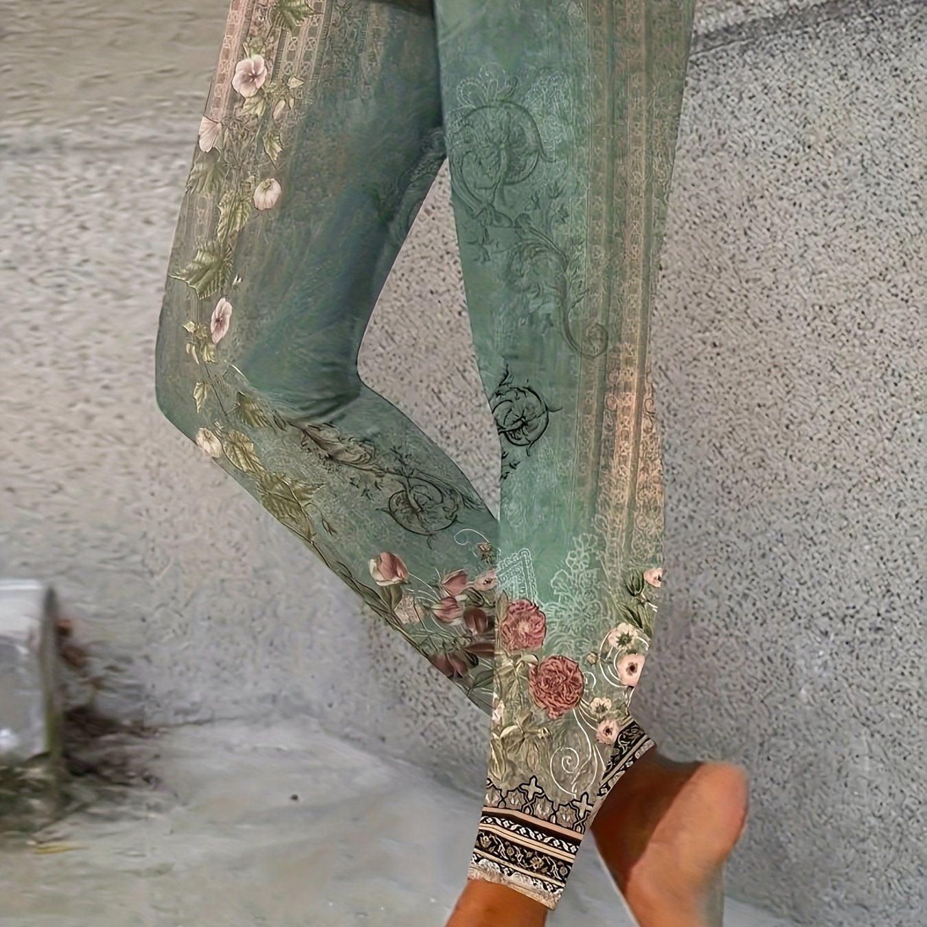 Fashionable Women's Leggings