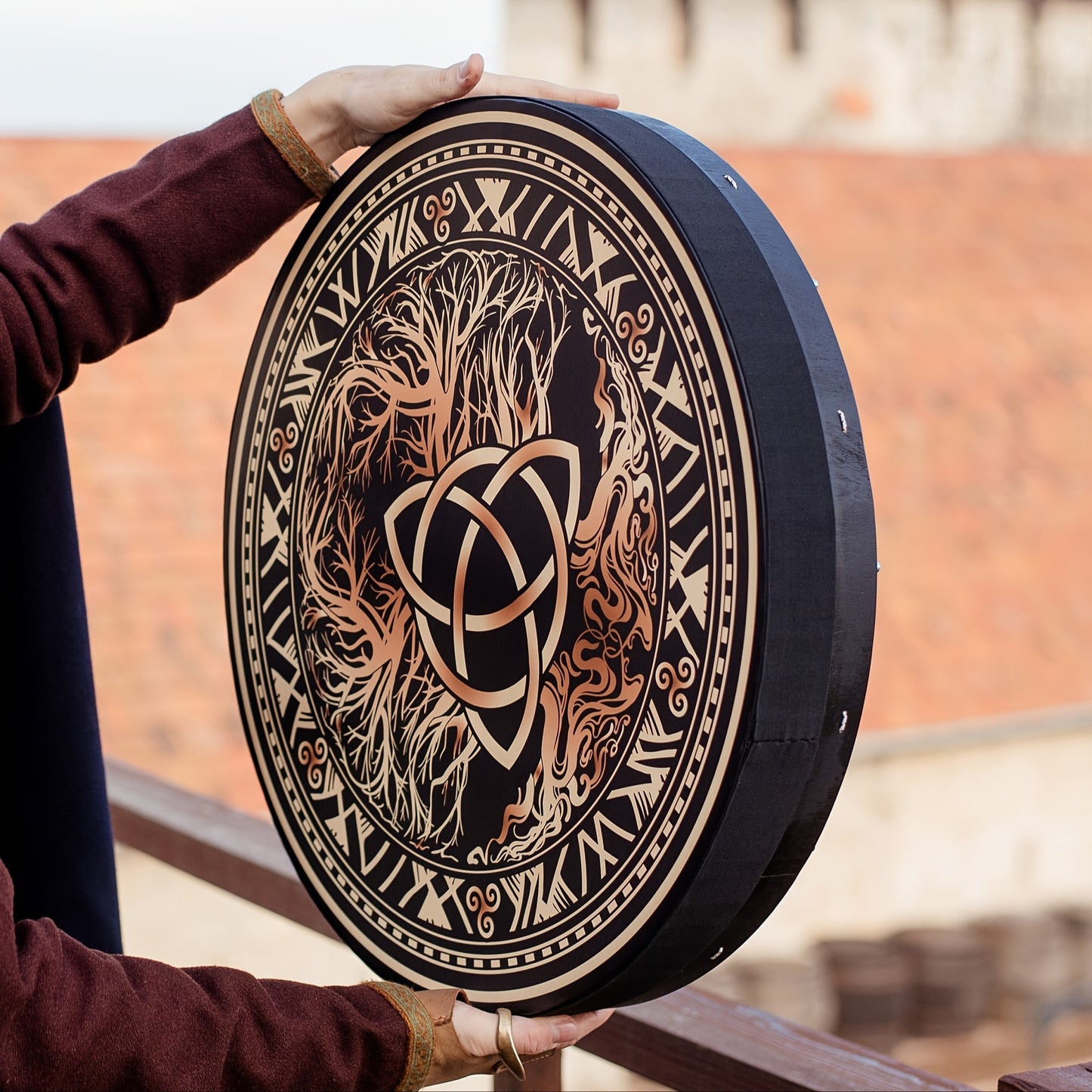 Triple Knot Drum with a Handle