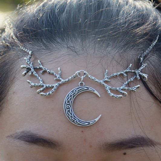 Crescent Moon Branch Head Chain