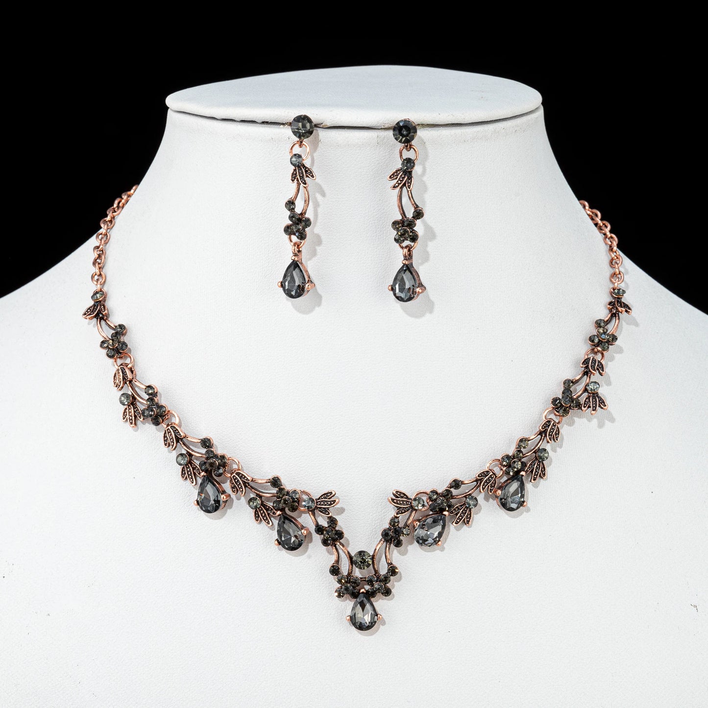 Vintage Crystal Geometric Necklace And Earrings Set