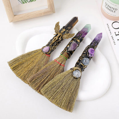 1PC Natural Crystal Point Stone Amethyst Altar Witch Supplies Table Decoration Family Tree Charms Feather Broom Crafts Halloween