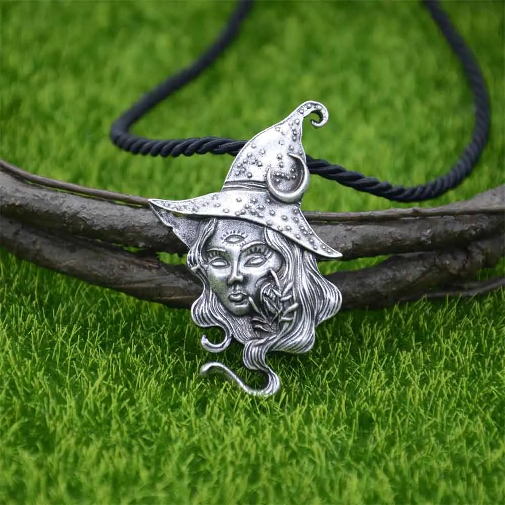 Wicca Crescent Moon Spells Witches Jewelery Goth Necklaces Women Punk Accessories Wiccan Supplies