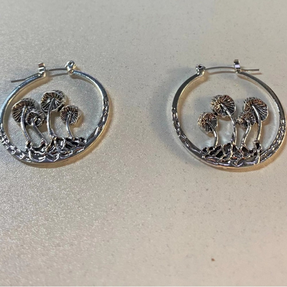 Hollow Mushrooms Hoop Earrings