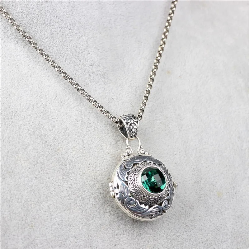 Retro Gawu Box Pendant Can Open Photo Box Sachet Necklace Women's Trendy Jewelry Commemorative Gift