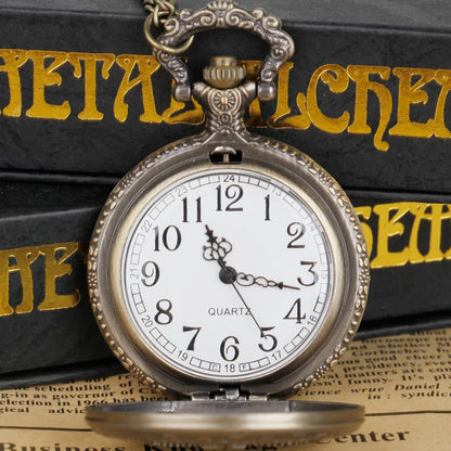 Vintage Maple Leaf Engraved Quartz Pocket Watch