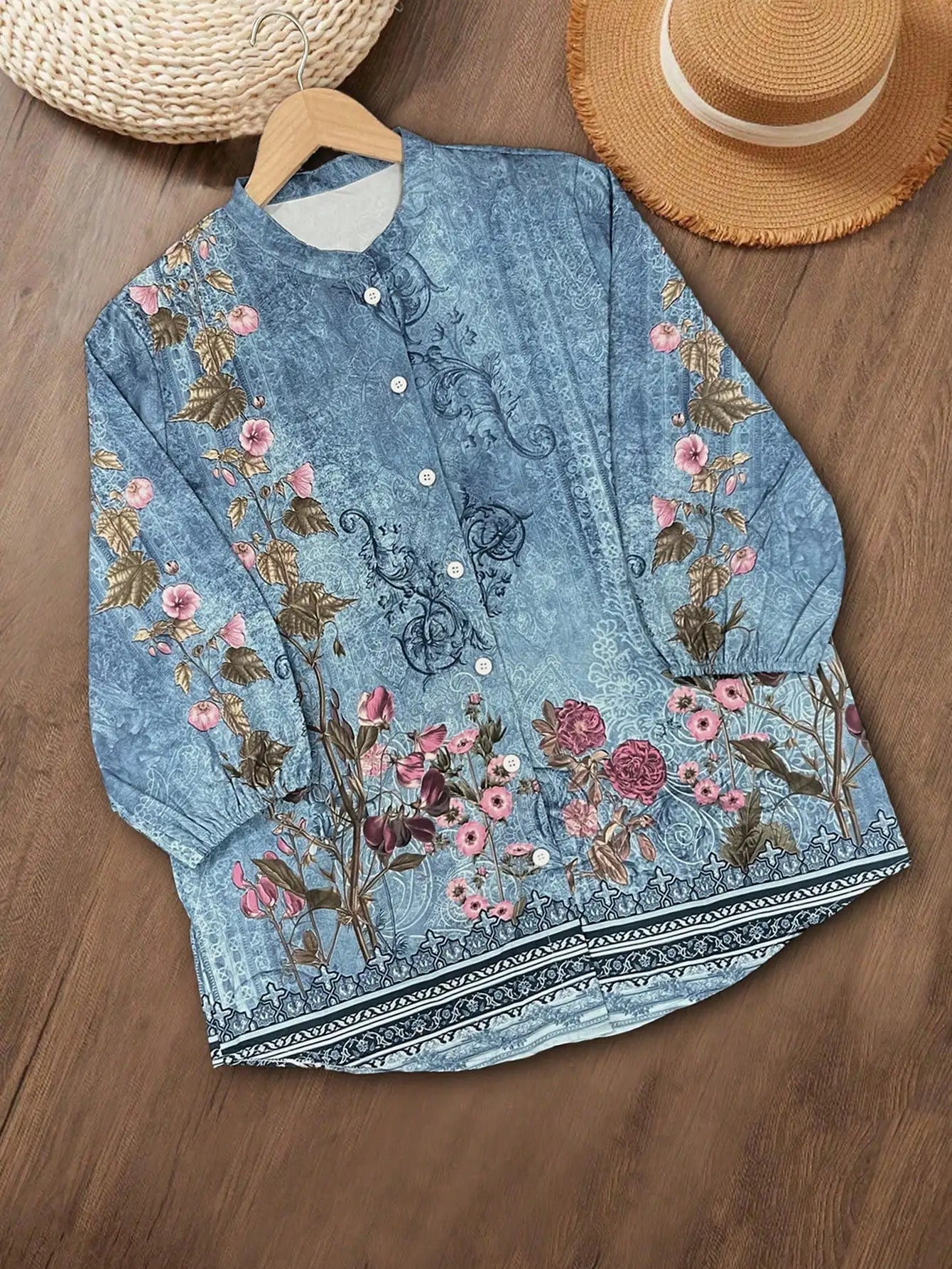 Ethnic Style Geometric Print Three-Quarter Sleeve Women's Shirt