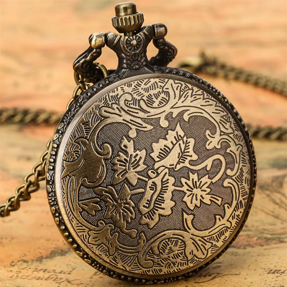 Hollow Sun Rhinestone Decorated Chic Bronze Quartz Pocket Watch Men Women Black Starry Roman Numerals Fob Chain Pendant Clock
