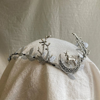 Black gothic crown with antlers