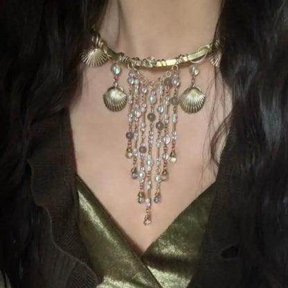 Vintage Glamorous  Red Crystal Moon Pendant Necklace