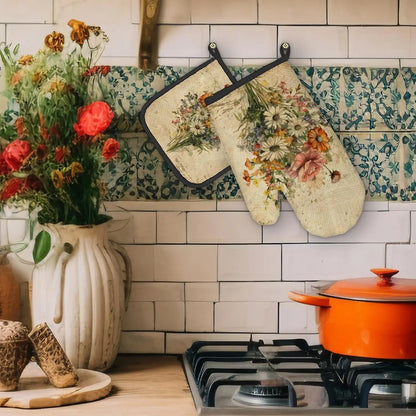 Vintage Floral Flowers Oven Mitts and Pot Holders Set