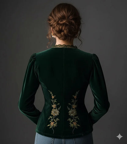 Women's Short Lace Splice V-neck Slim Fit