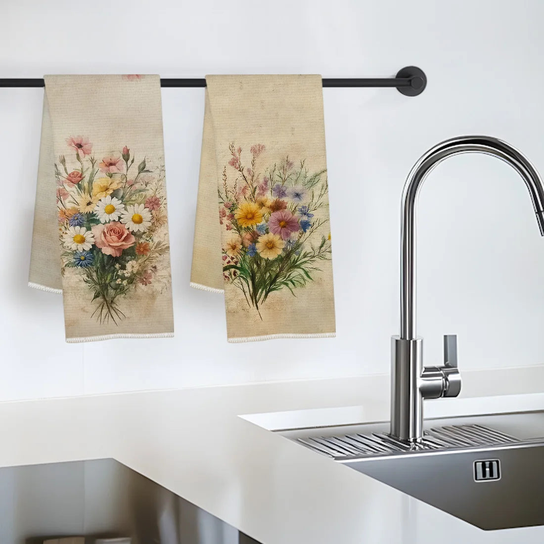 Retro Flowers 2-Pack Kitchen Towels